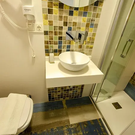 Daire Aurea 5-b Centro Levante *