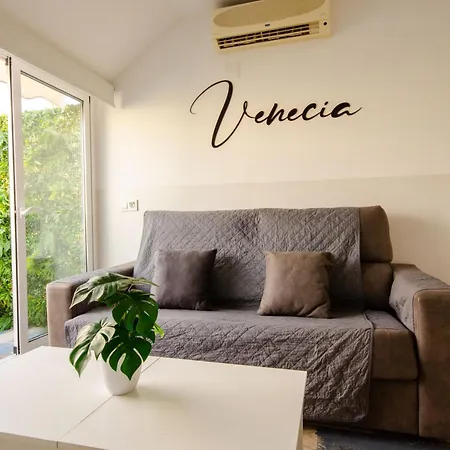 Aurea 5-b Centro Levante * بينايدورم